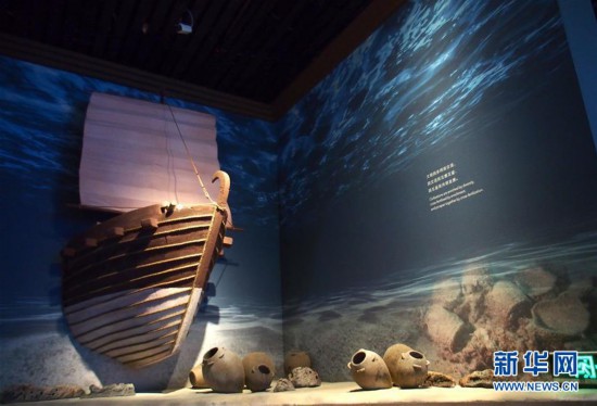 （新华视界）（3）“黑石号”沉船出水珍品在上海展出