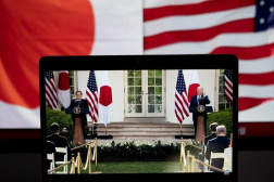 日本胆敢完全倒向美国？