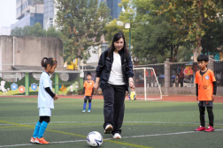 開展校園足球，這所亞洲足球展望學校是怎么做的？